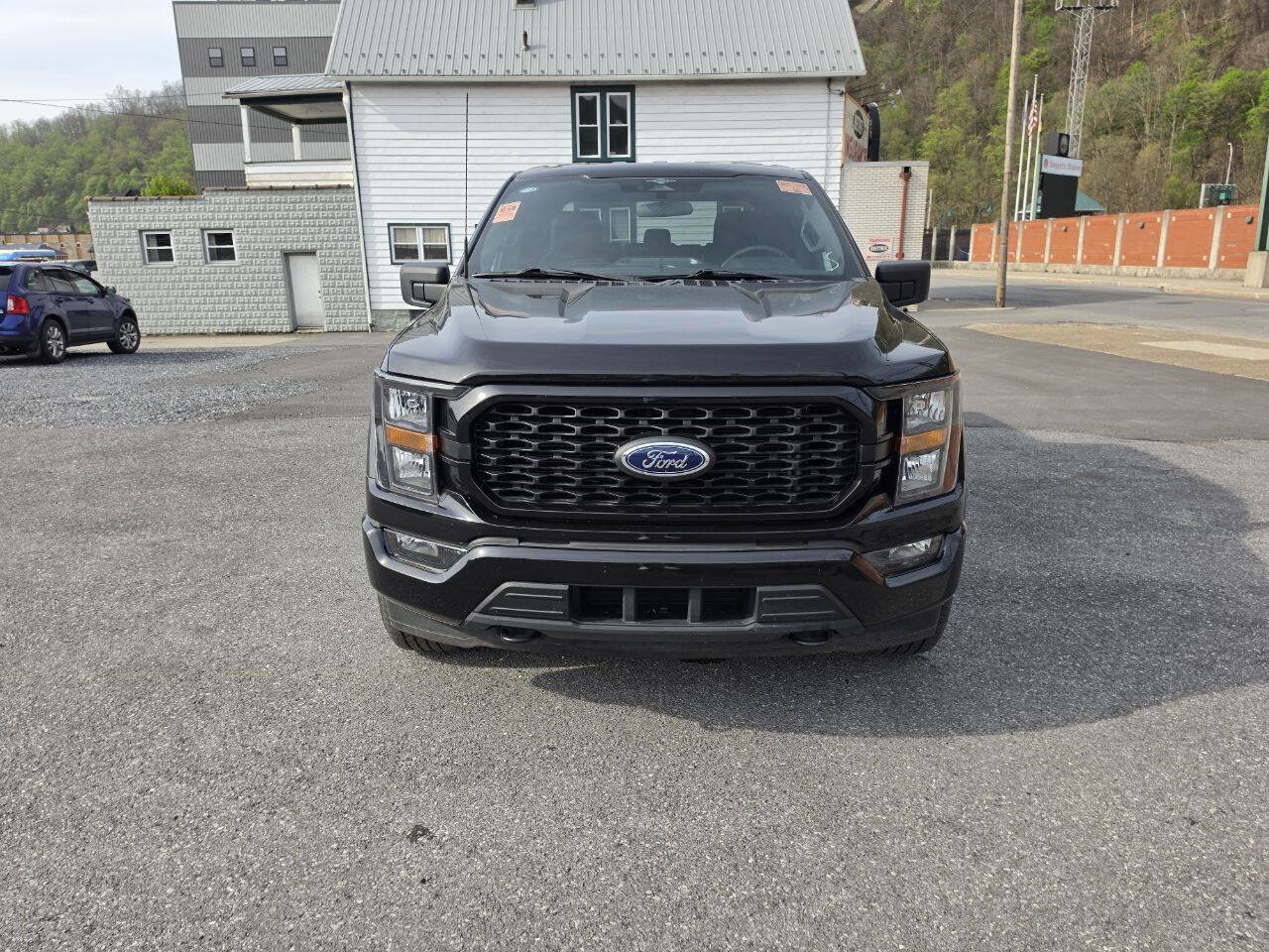 Used 2023 Ford F150 XL w/ STX Appearance Package AWD/4WD image 3