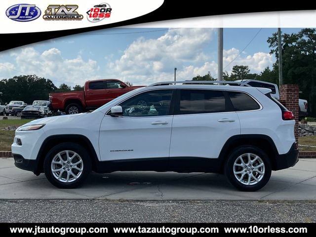 Used 2018 Jeep Cherokee Latitude FWD image 4