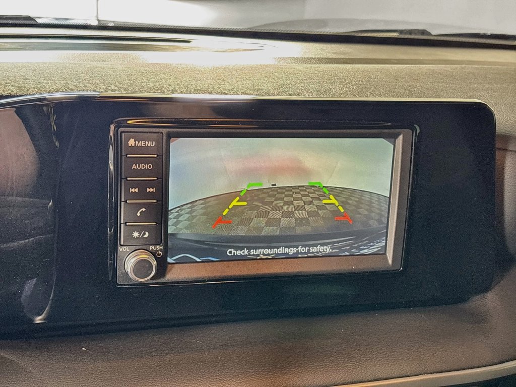 Used 2025 Nissan Kicks S AWD/4WD image 16