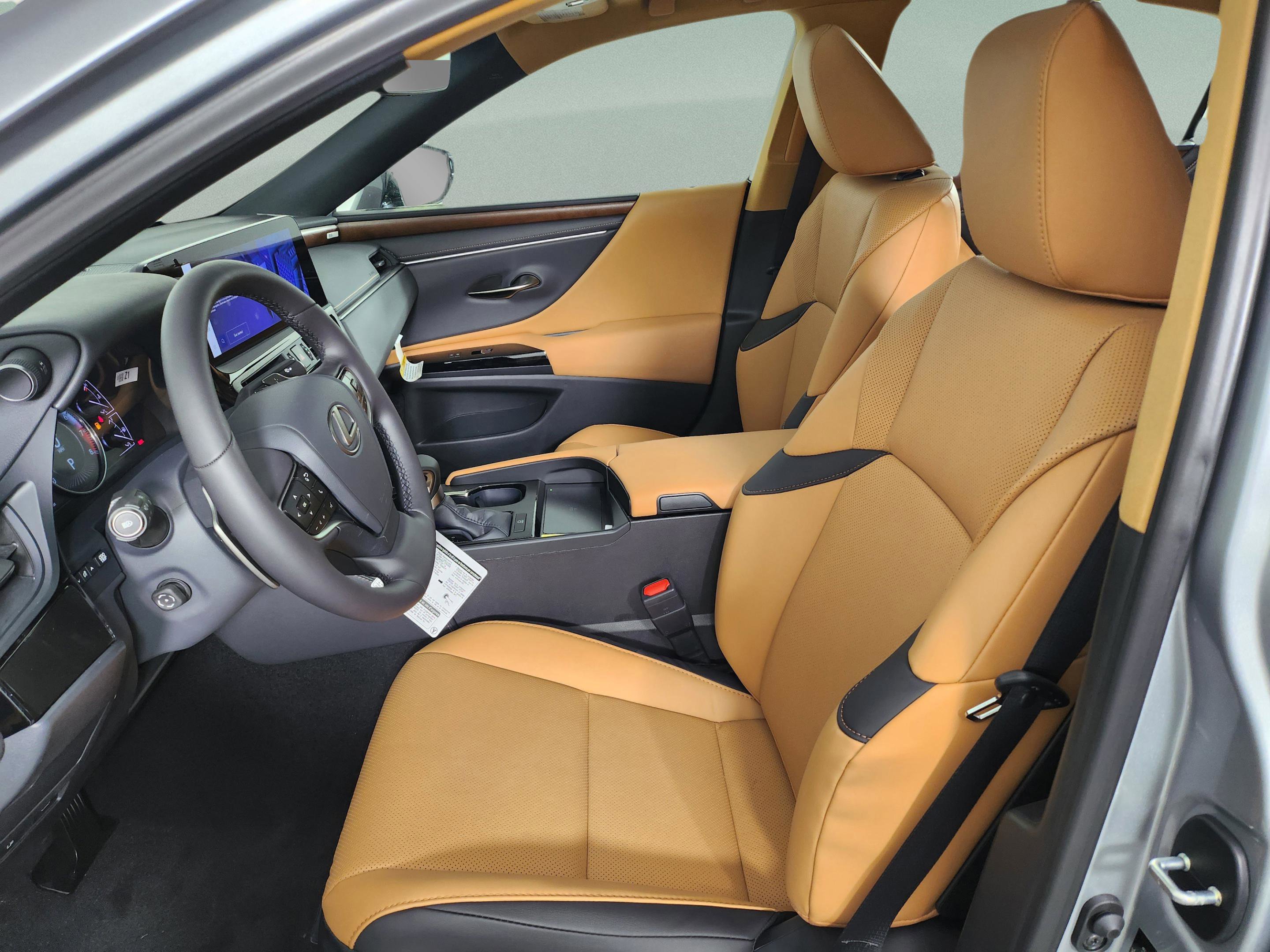 New 2025 Lexus ES 350 w/ Premium Package image 16