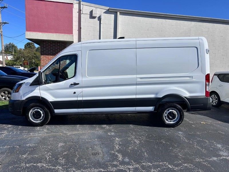 New 2026 Ford Transit 250 148 Medium Roof image 4