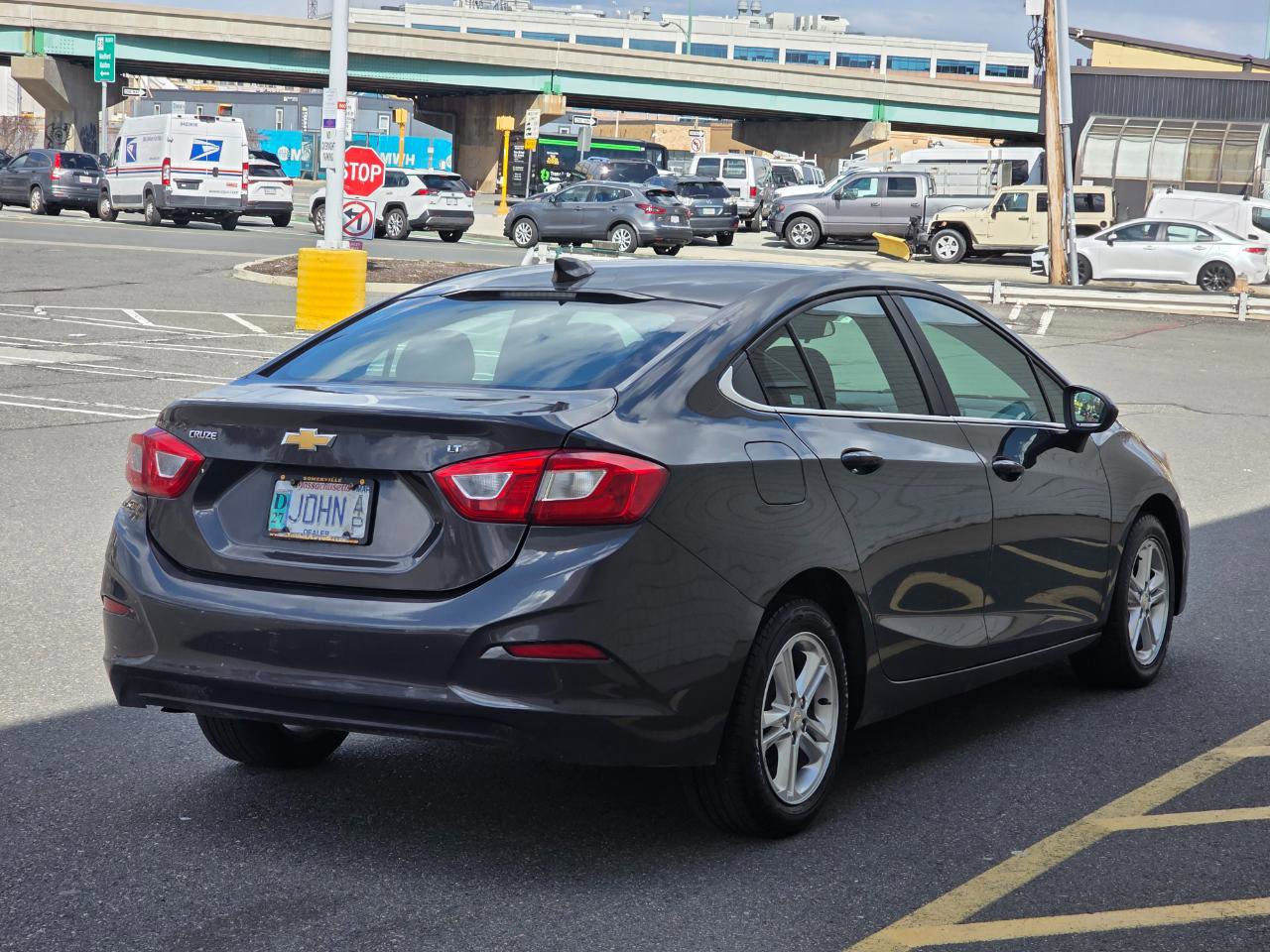 Used 2017 Chevrolet Cruze LT FWD image 7