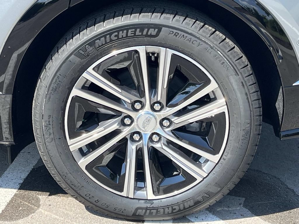 New 2026 Cadillac Lyriq Premium Luxury AWD/4WD image 13