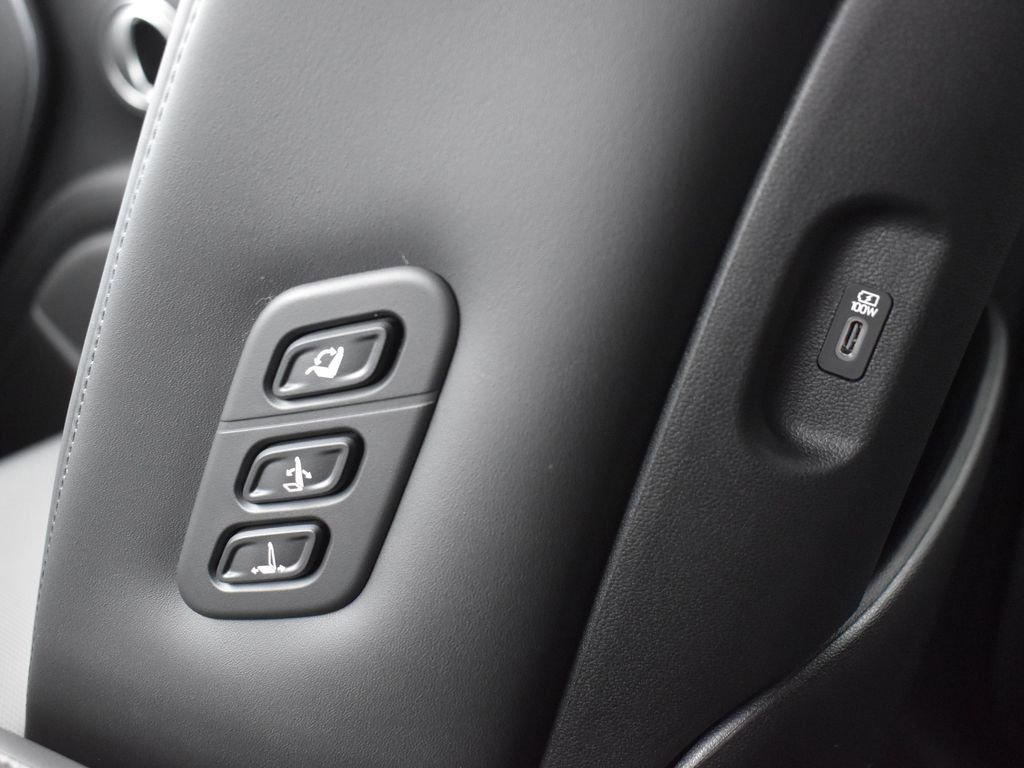 New 2026 Hyundai Palisade Calligraphy image 16