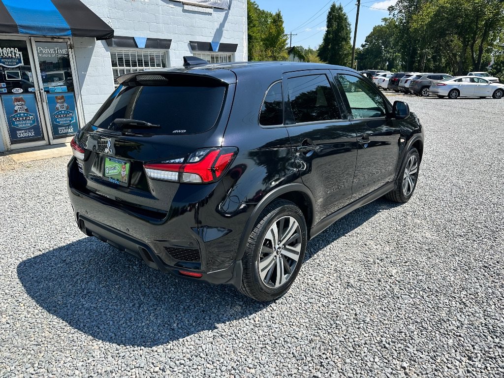 Used 2022 Mitsubishi Outlander Sport SE AWD/4WD image 2