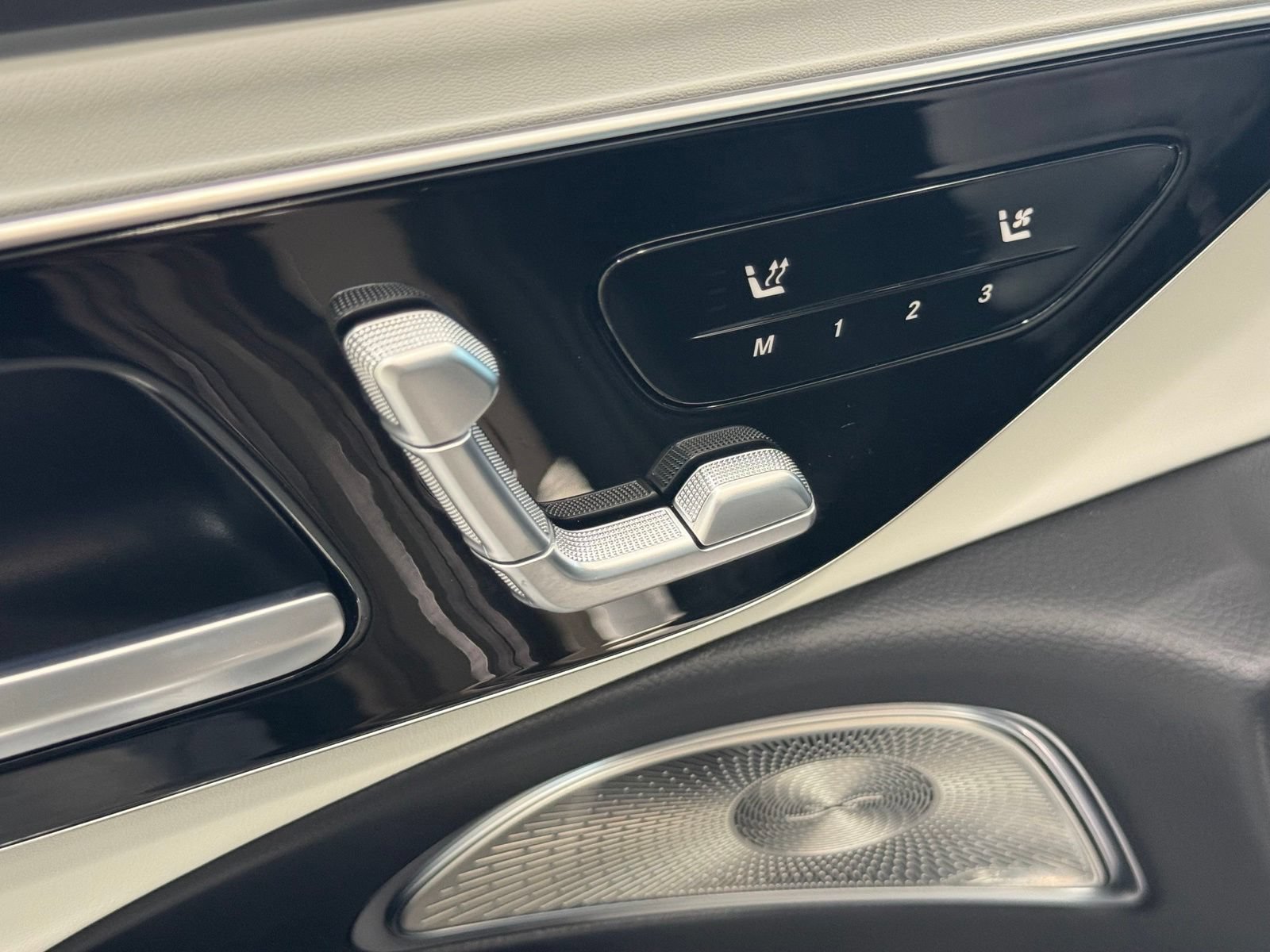 New 2027 Mercedes-Benz E 53 AMG e 4MATIC Sedan image 16