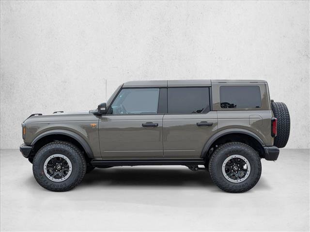 New 2025 Ford Bronco Badlands image 9