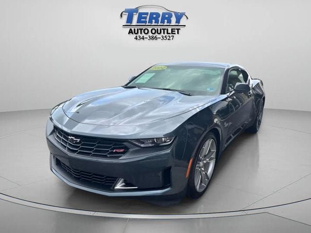 Used 2022 Chevrolet Camaro LT w/ RS Package RWD image 4