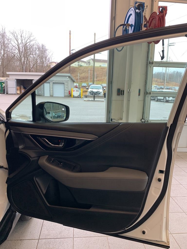 Certified 2023 Subaru Outback Onyx Edition image 19