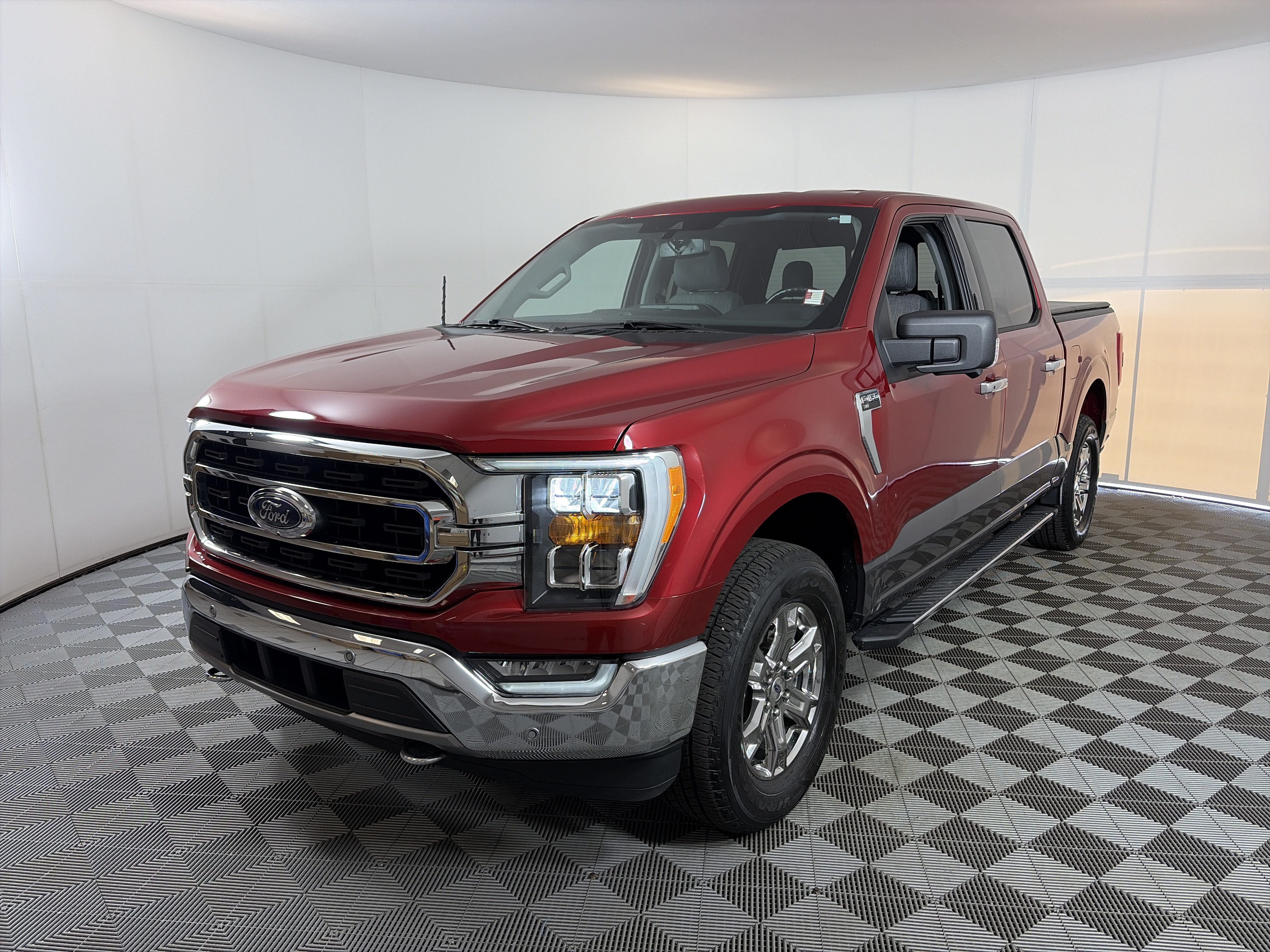 Used 2021 Ford F150 XLT w/ Equipment Group 302A High AWD/4WD image 2