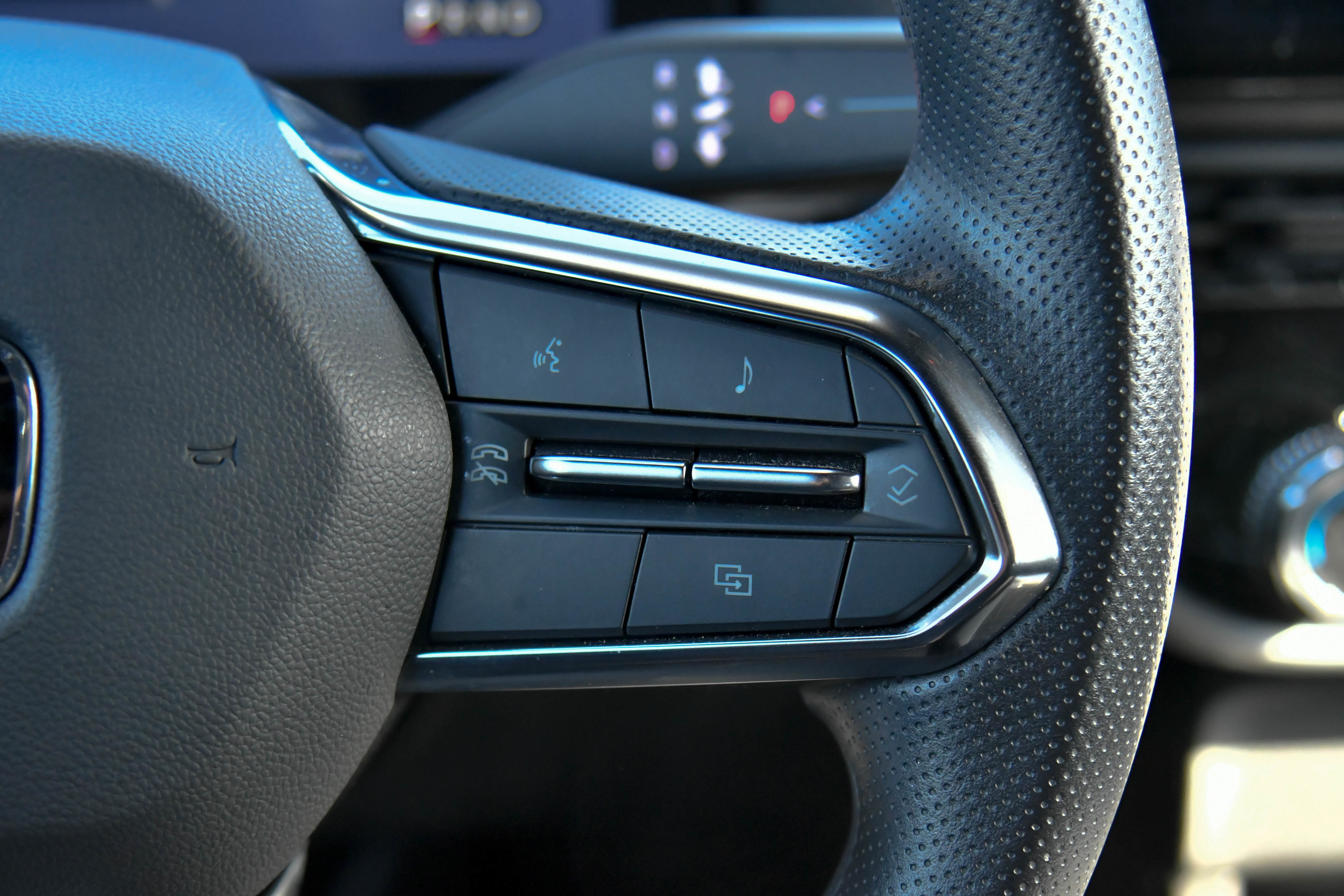 Used 2024 Honda Prologue EX image 34