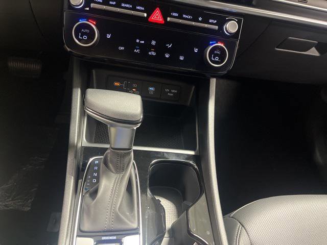 New 2025 Hyundai Santa Cruz SEL image 17