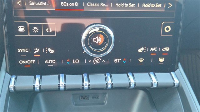 New 2026 GMC Terrain AT4 w/ LPO, Floor Liner Package image 33