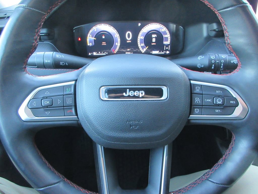 Used 2022 Jeep Compass Trailhawk w/ Trailhawk Elite Group image 26