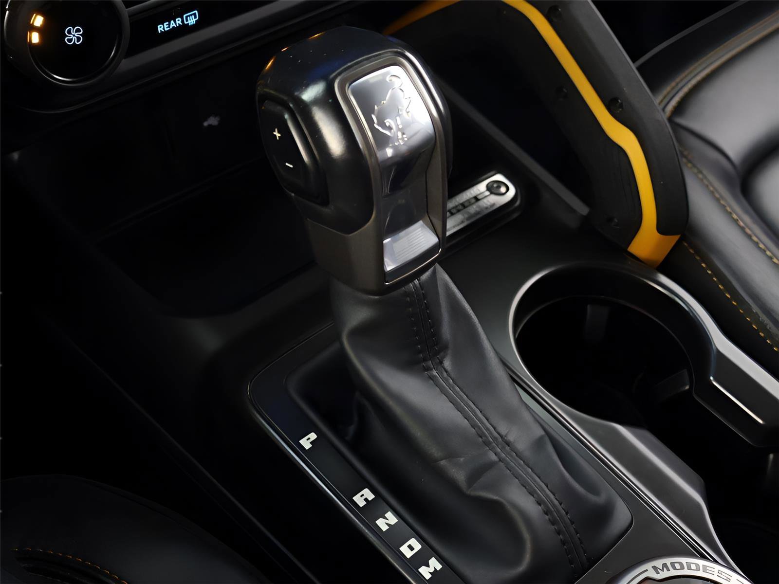 Used 2023 Ford Bronco Badlands image 44