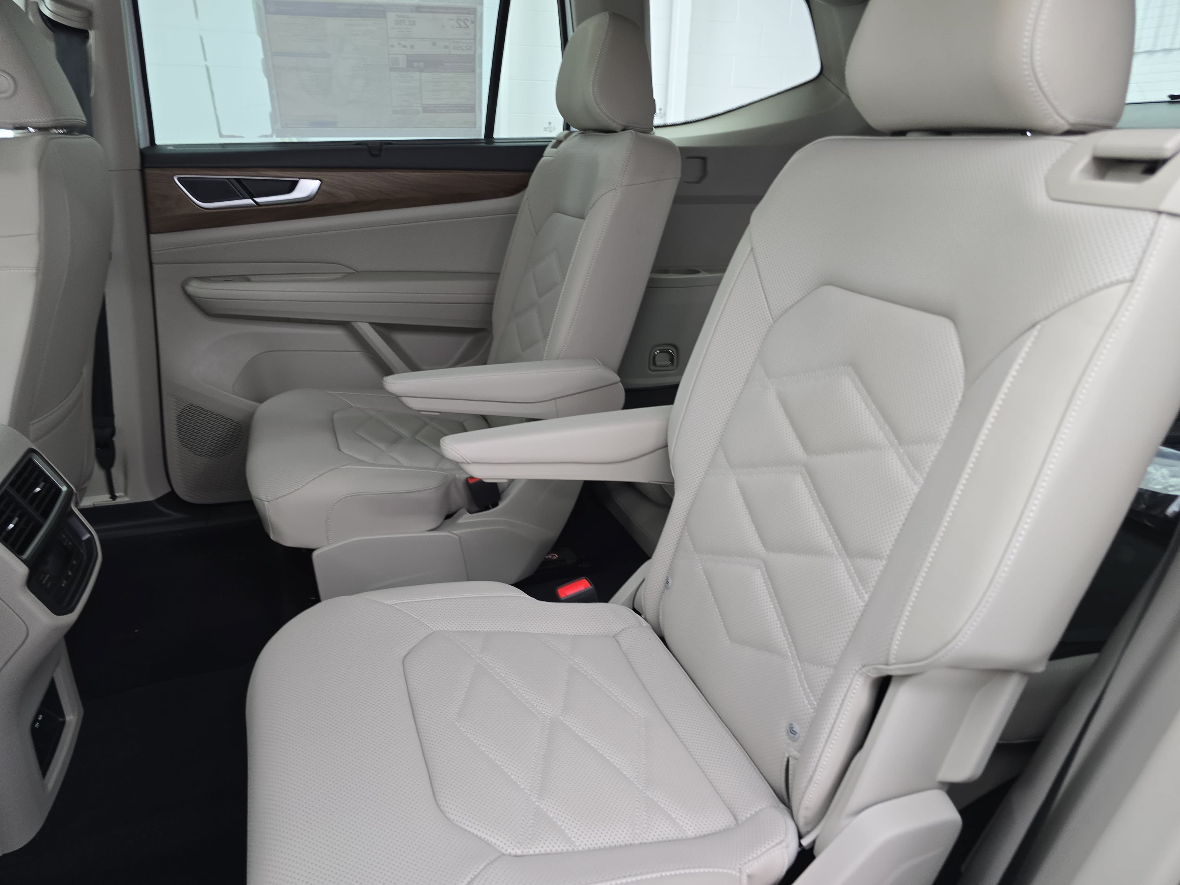 New 2026 Volkswagen Atlas SE AWD/4WD image 15