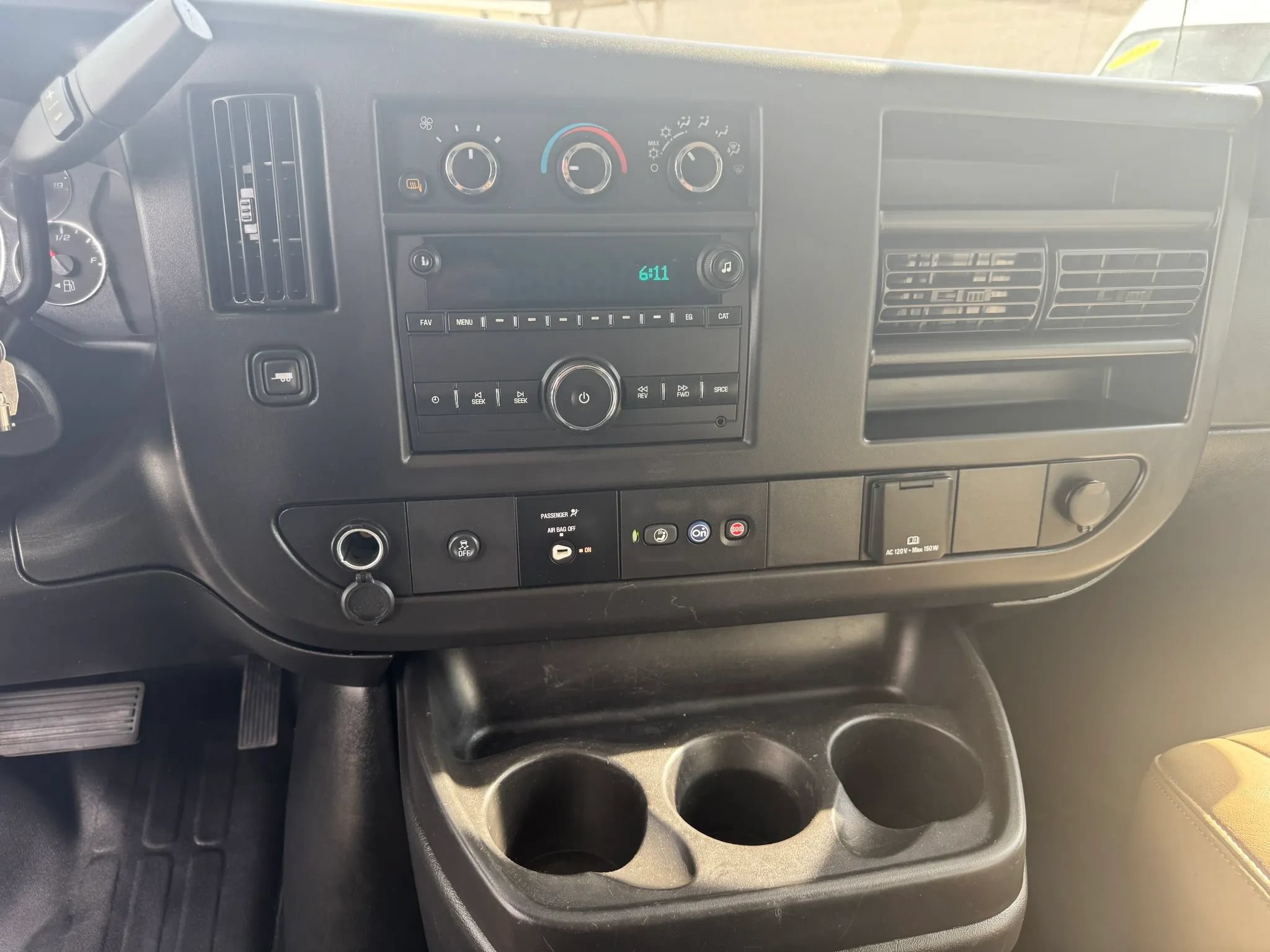 Used 2023 GMC Savana 3500 w/ Driver Convenience Package RWD image 21