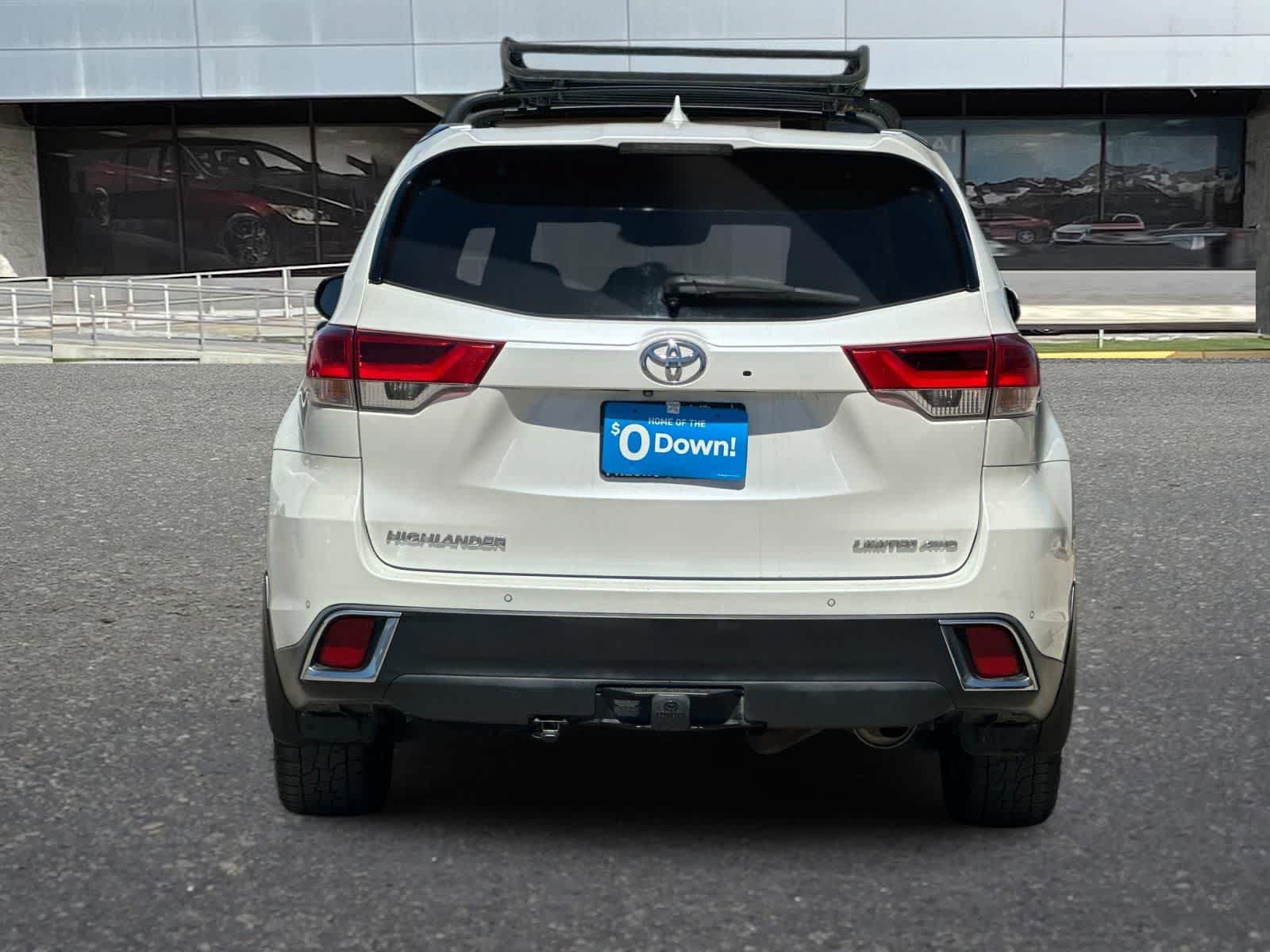 Used 2018 Toyota Highlander Limited Platinum AWD/4WD image 8