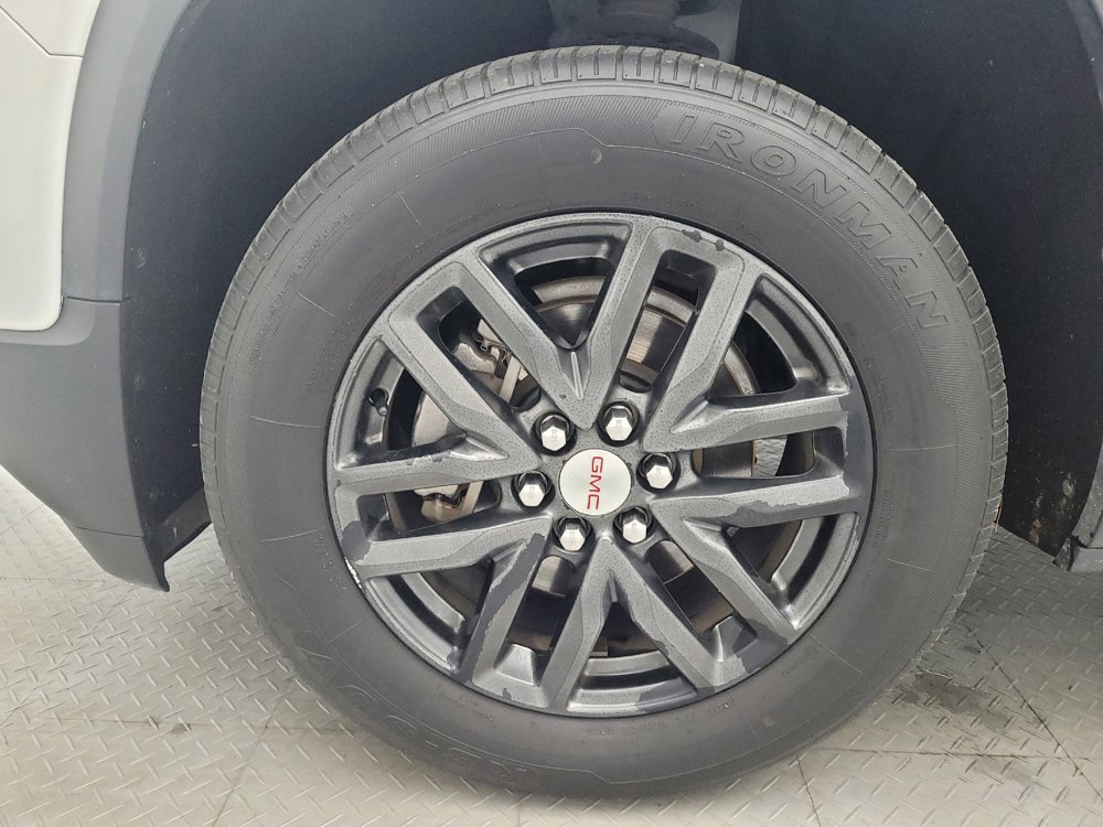 Used 2019 GMC Acadia SLT FWD image 31