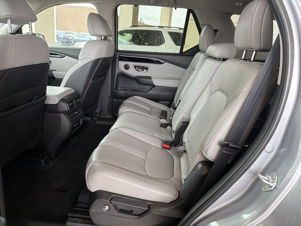 Certified 2023 Honda Pilot EX-L image 18