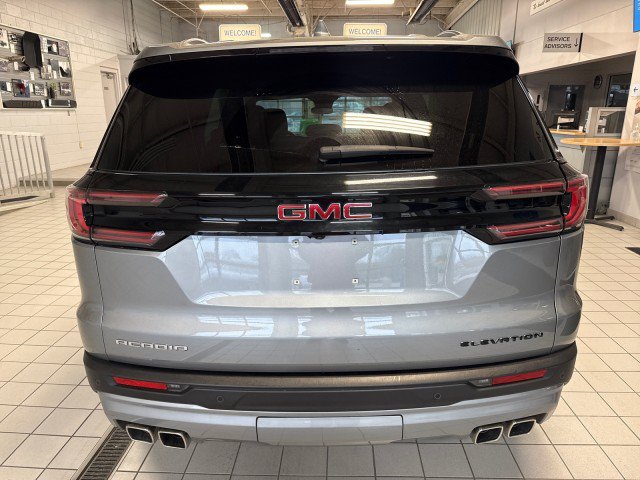 Used 2025 GMC Acadia Elevation FWD image 4