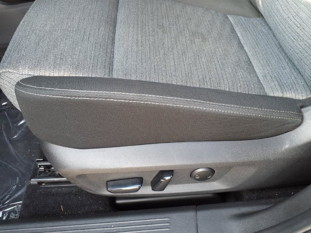 Certified 2023 Nissan Rogue SV FWD image 19