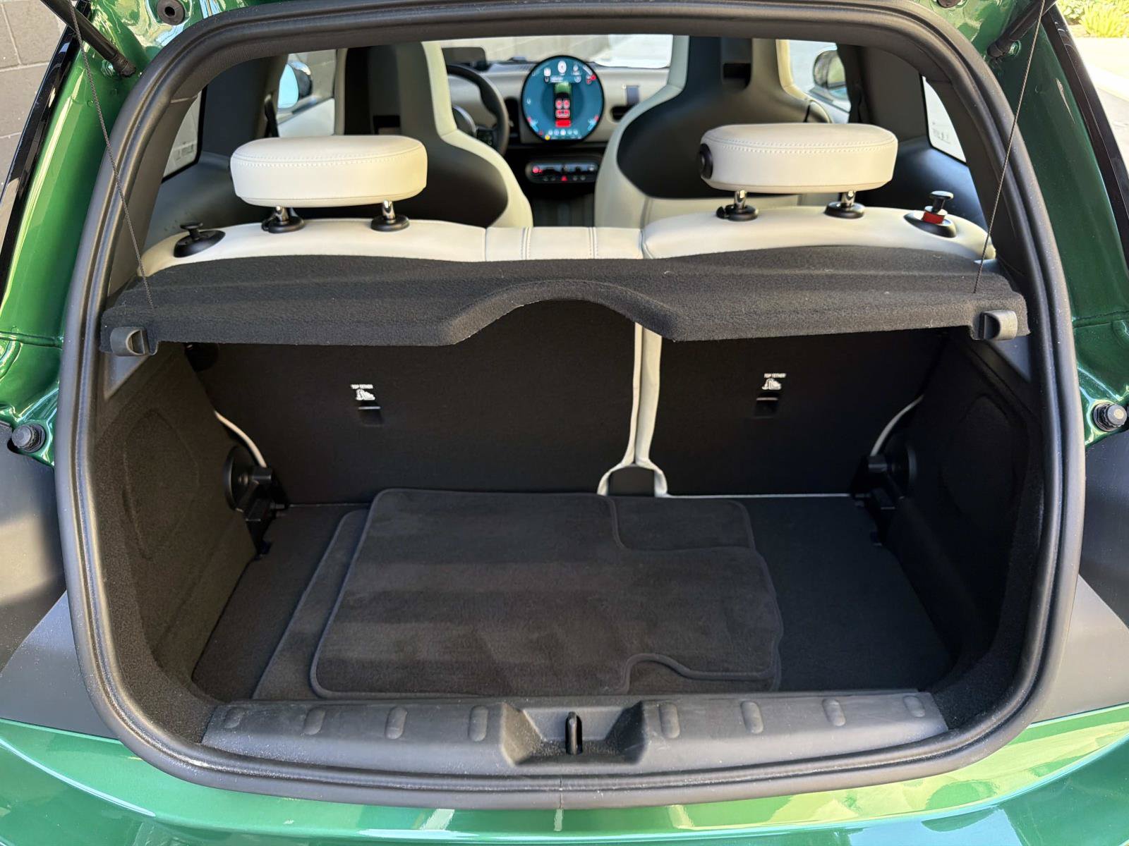 Used 2026 MINI Cooper 2-Door Hardtop FWD image 6