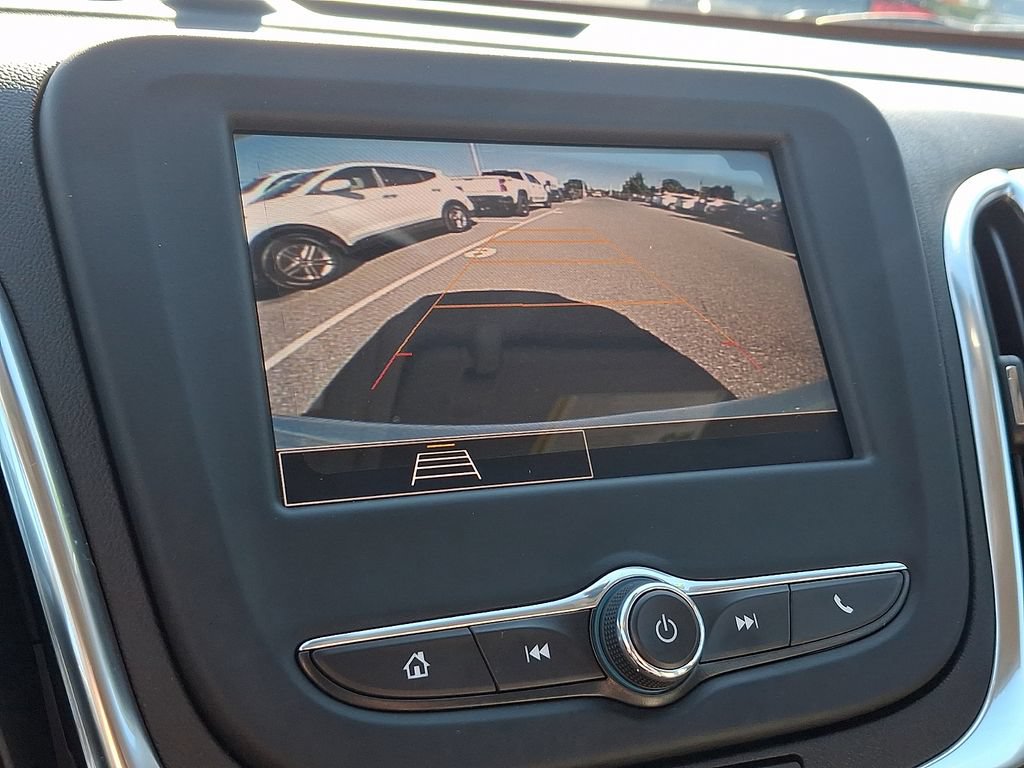 Used 2024 Chevrolet Equinox LS FWD image 18