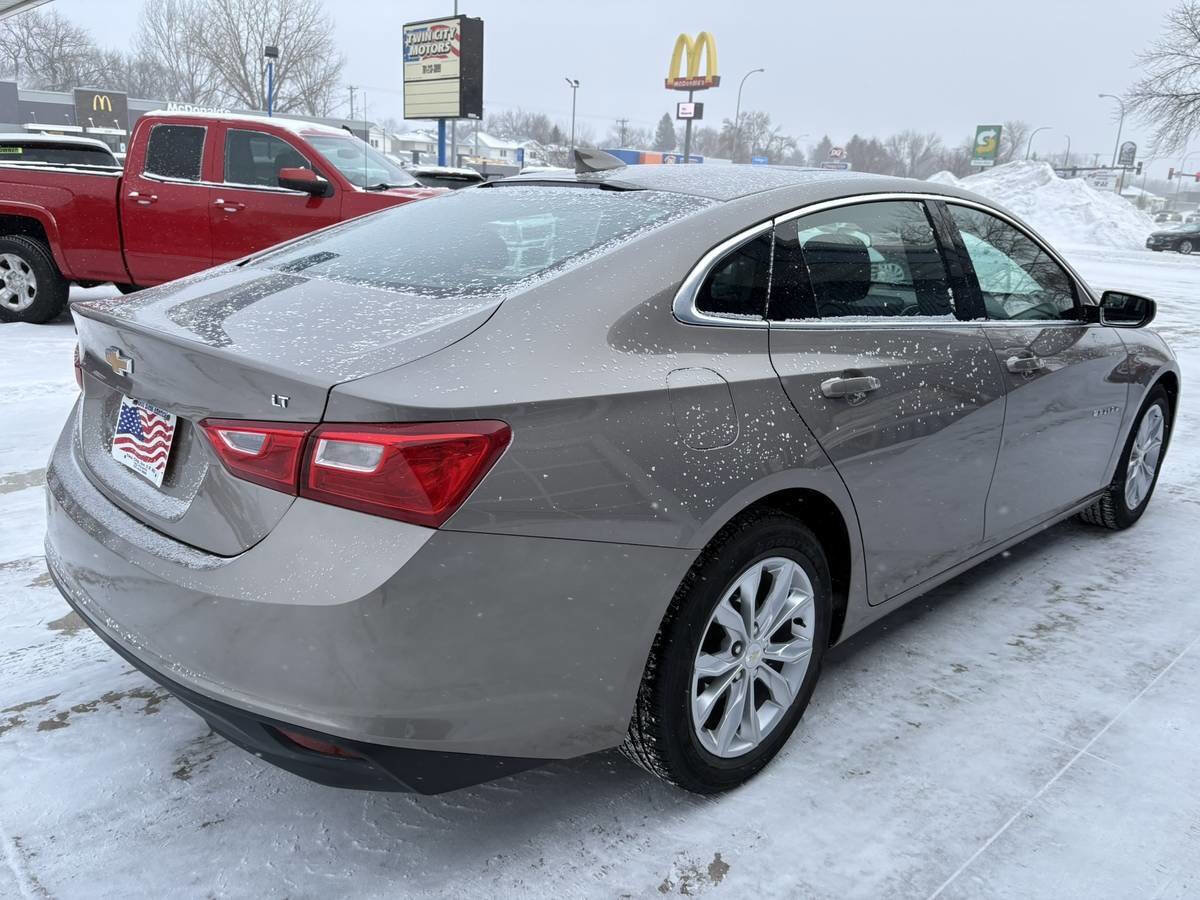 Used 2023 Chevrolet Malibu LT image 6