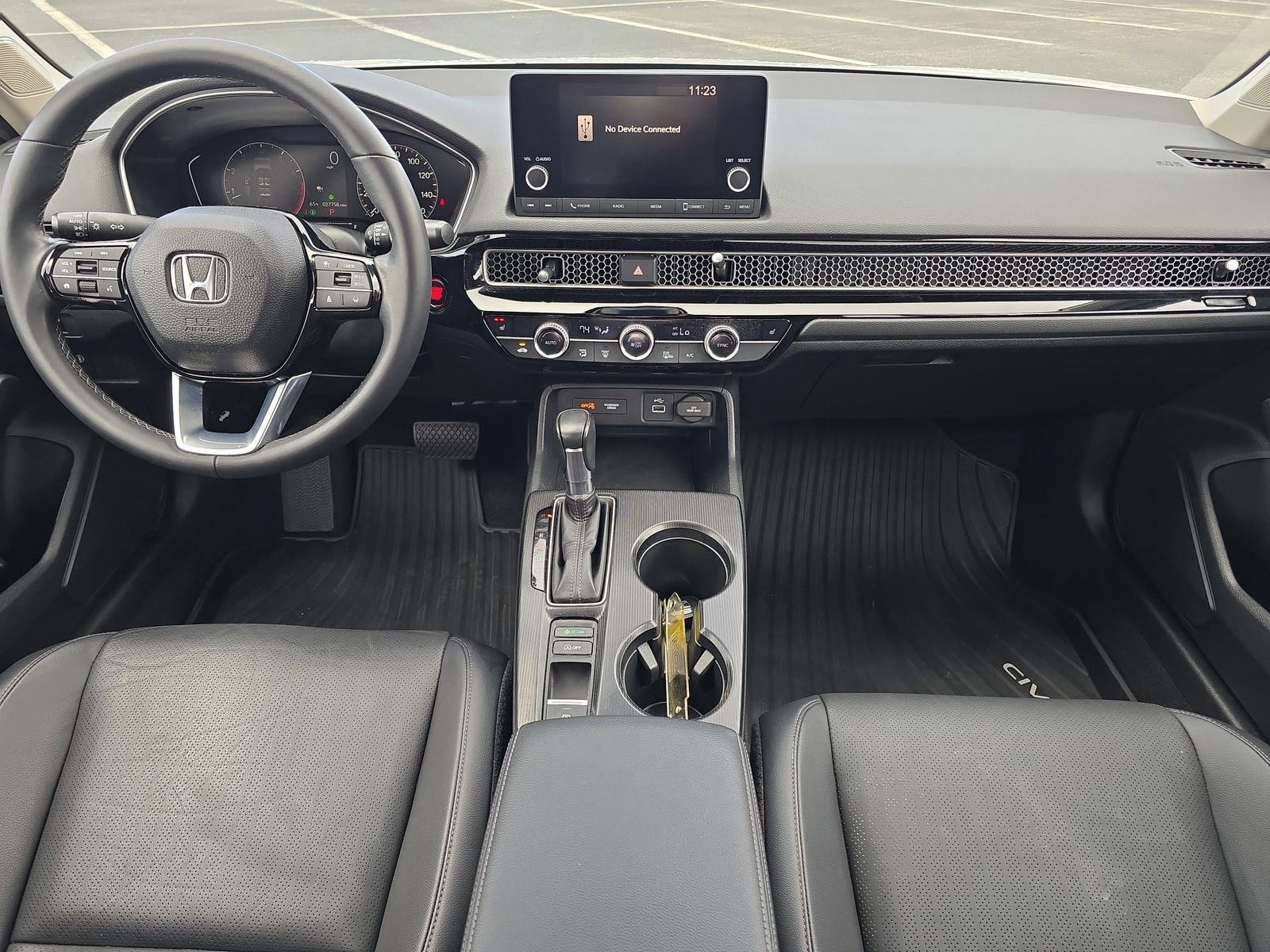 Used 2024 Honda Civic EX-L image 9