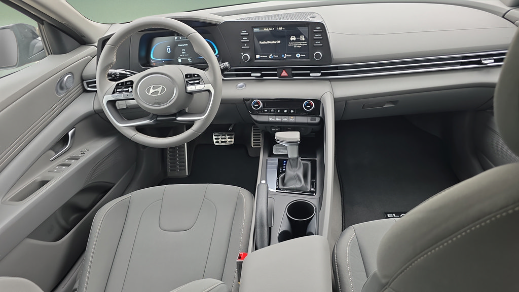 New 2026 Hyundai Elantra Sport FWD image 22