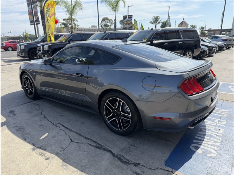 Used 2021 Ford Mustang Premium RWD image 59