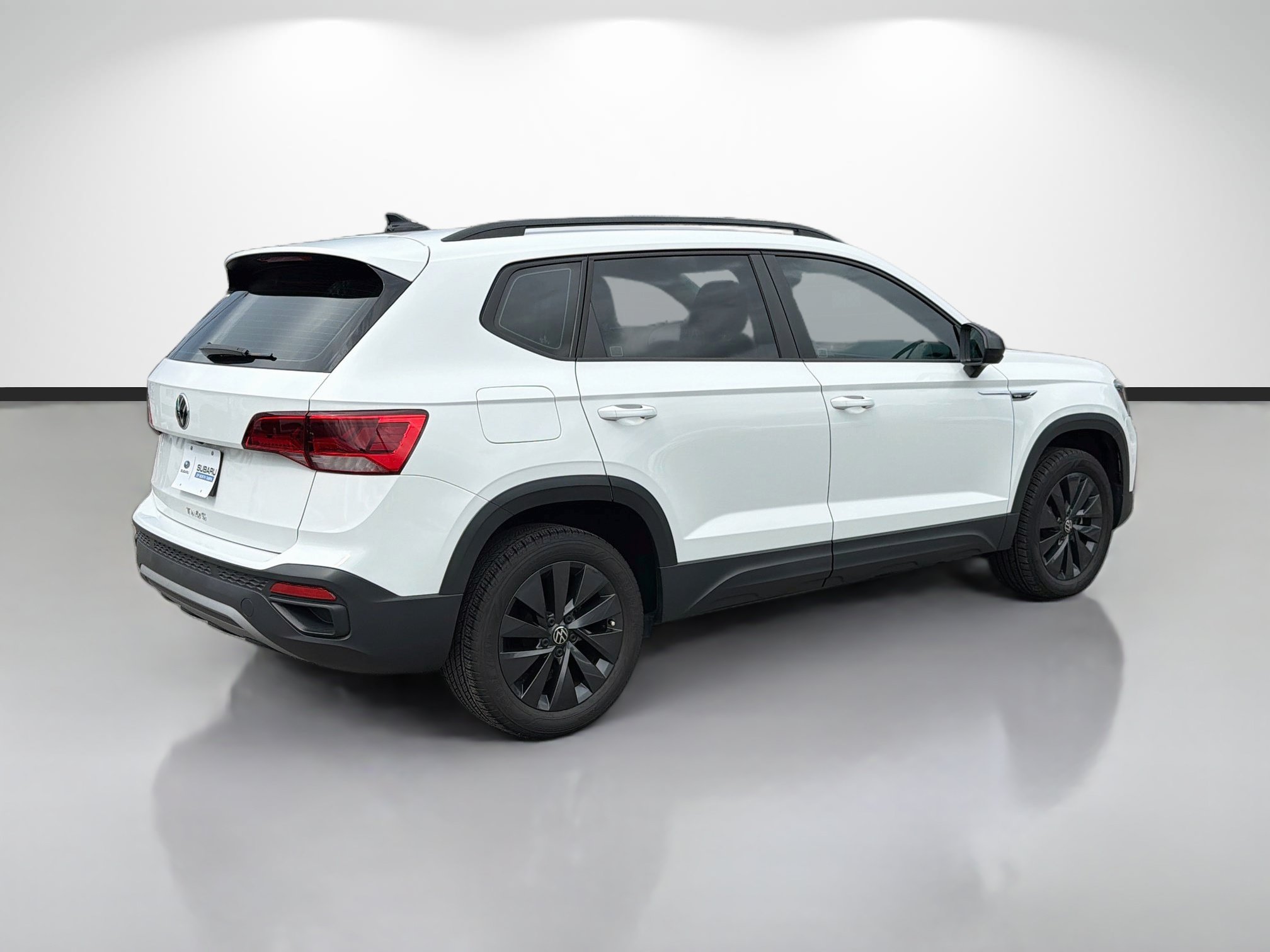 Used 2023 Volkswagen Taos S FWD image 3