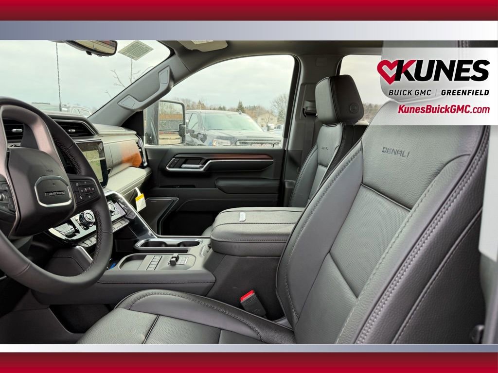 New 2026 GMC Sierra 2500 Denali w/ Denali Reserve Package image 10