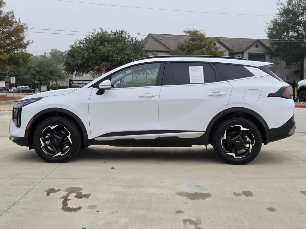 Used 2026 Kia Sportage EX w/ EX Panorama Roof Package AWD/4WD image 4