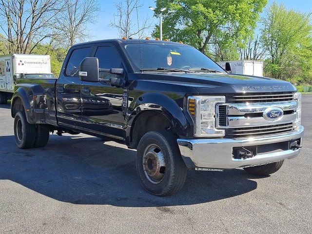 Used 2019 Ford F350 XL w/ STX Appearance Package AWD/4WD image 1