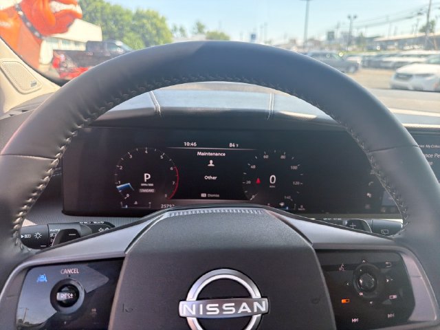 Certified 2025 Nissan Murano Platinum w/ Cargo Package AWD/4WD image 18