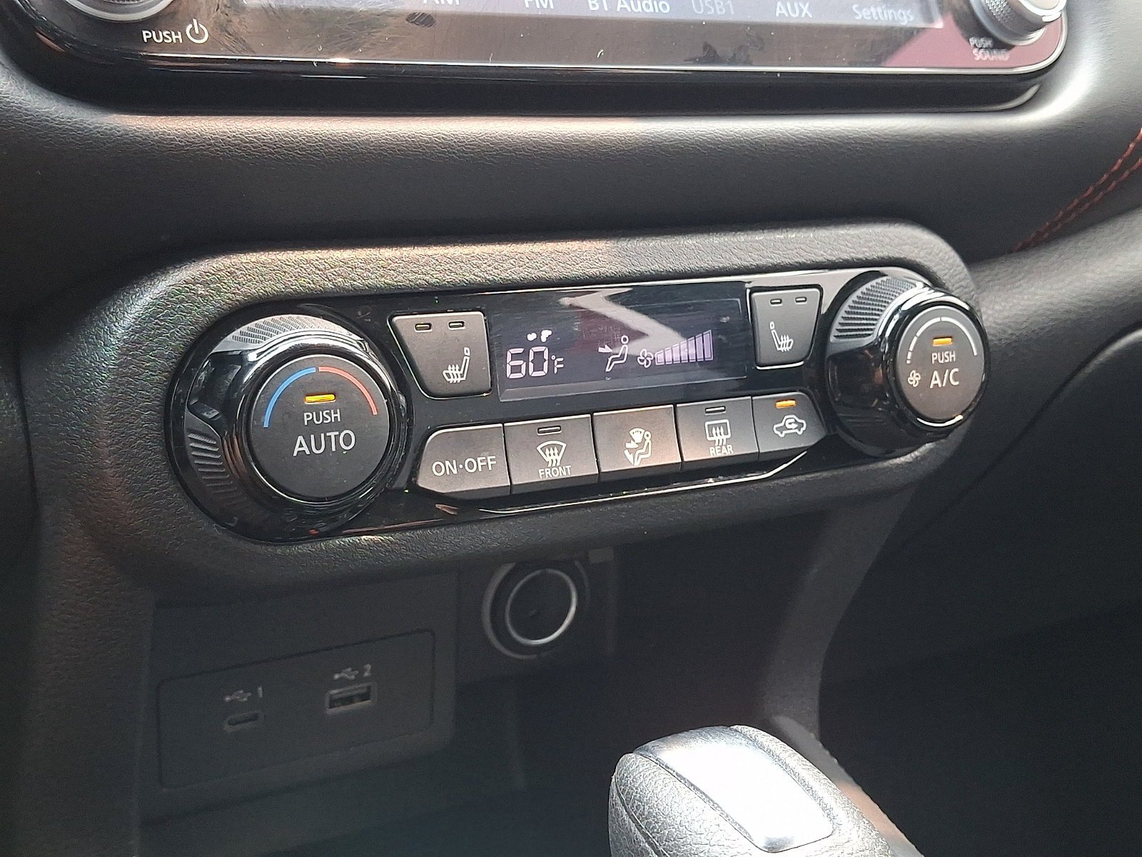 Certified 2023 Nissan Kicks SR w/ SR Premium Package FWD image 17