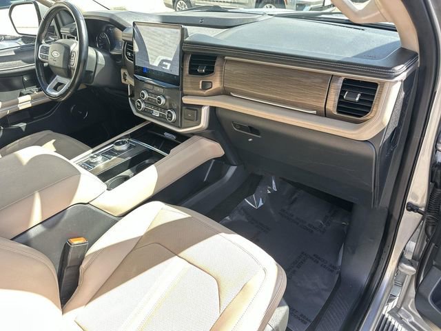 Used 2022 Ford Expedition Max Limited AWD/4WD image 29