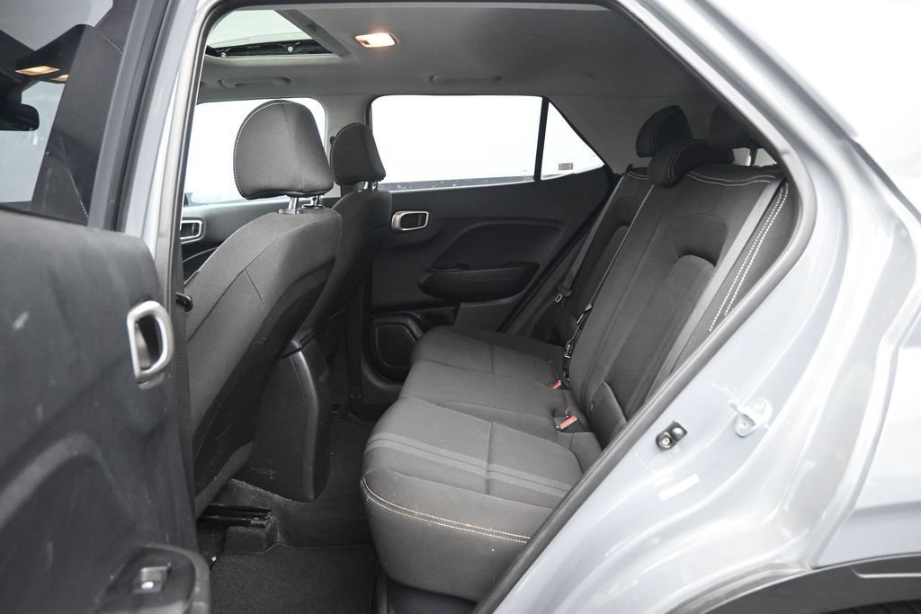 Certified 2023 Hyundai Venue SEL FWD image 26