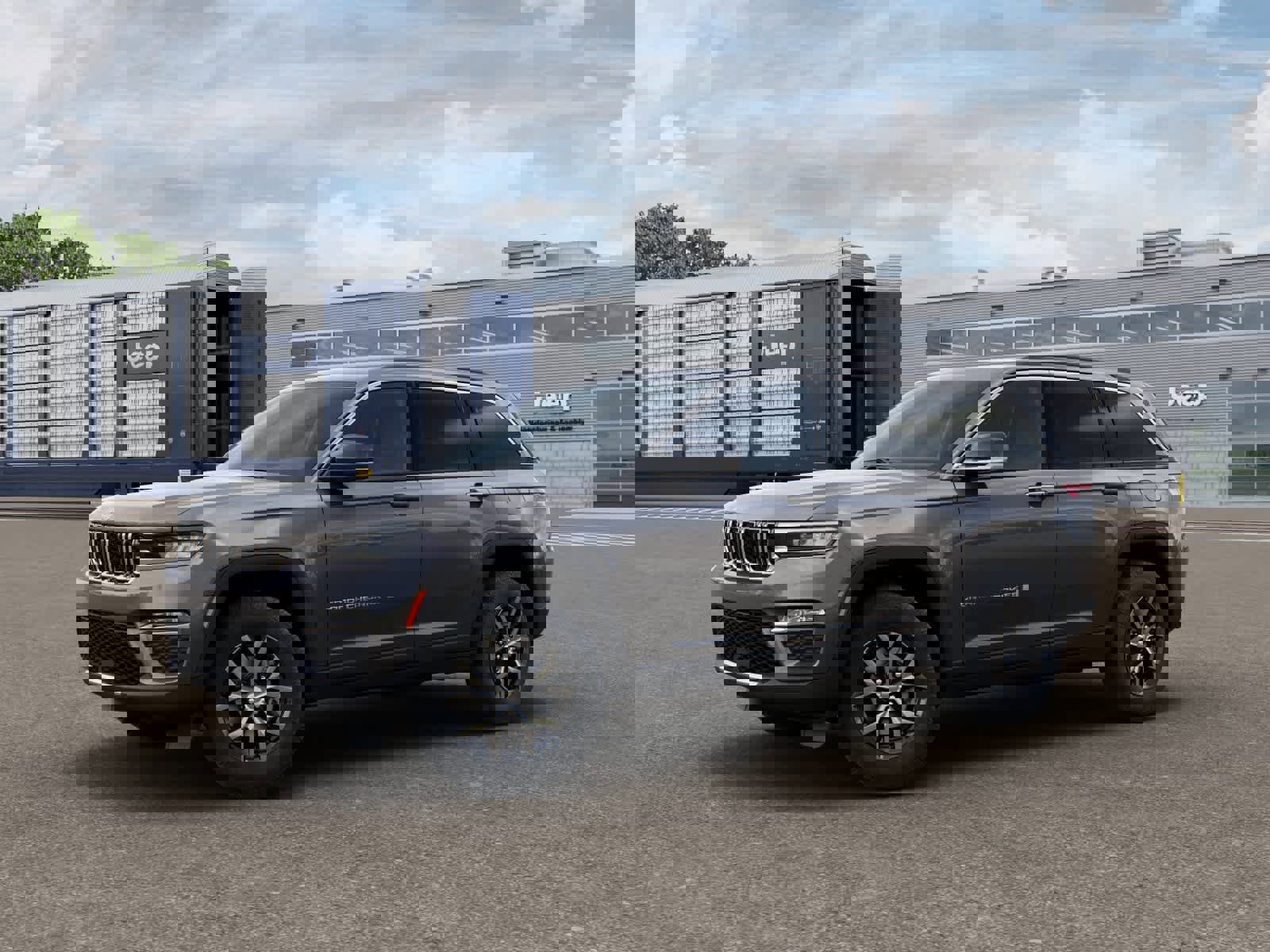 New 2025 Jeep Grand Cherokee Limited image 2