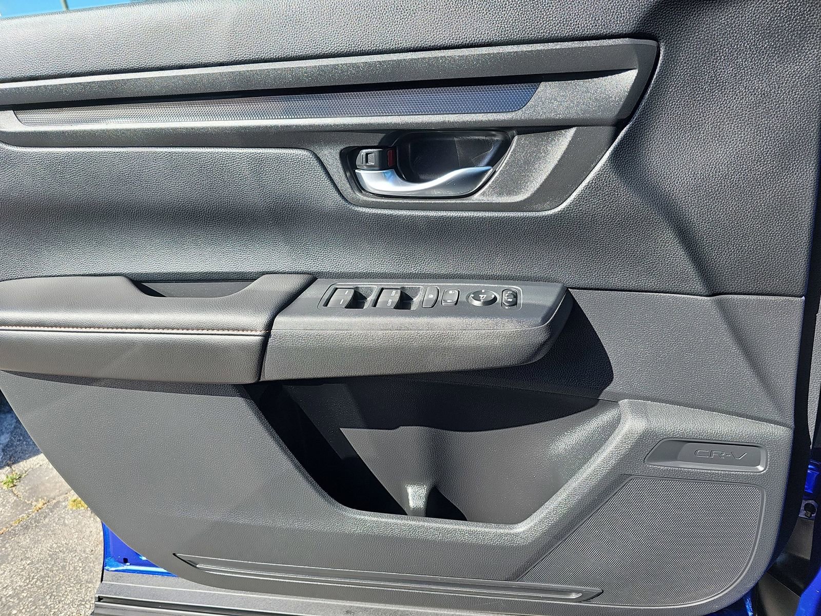 Used 2025 Honda CR-V Sport image 29