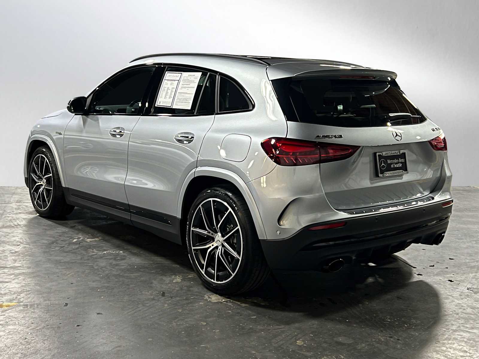 Certified 2026 Mercedes-Benz GLA 35 AMG 4MATIC image 5