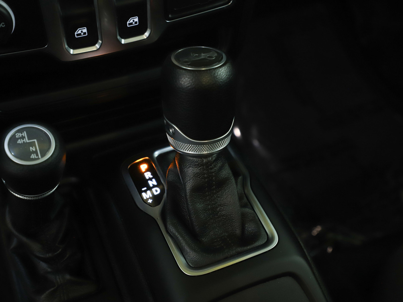 Used 2020 Jeep Wrangler Sport image 22