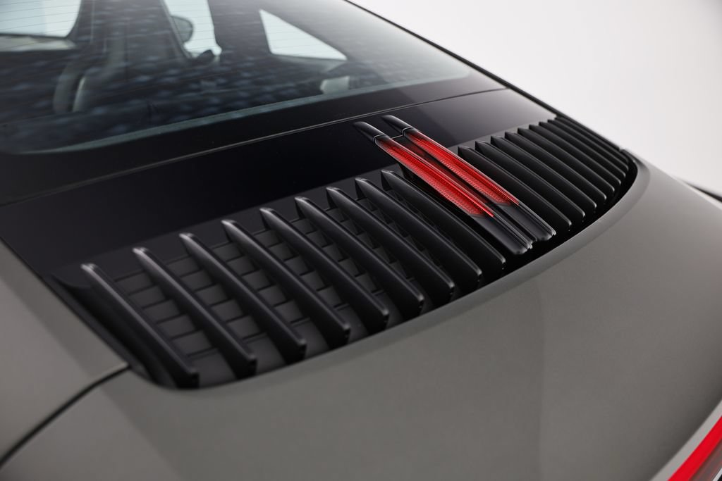 Certified 2022 Porsche 911 Carrera RWD image 16