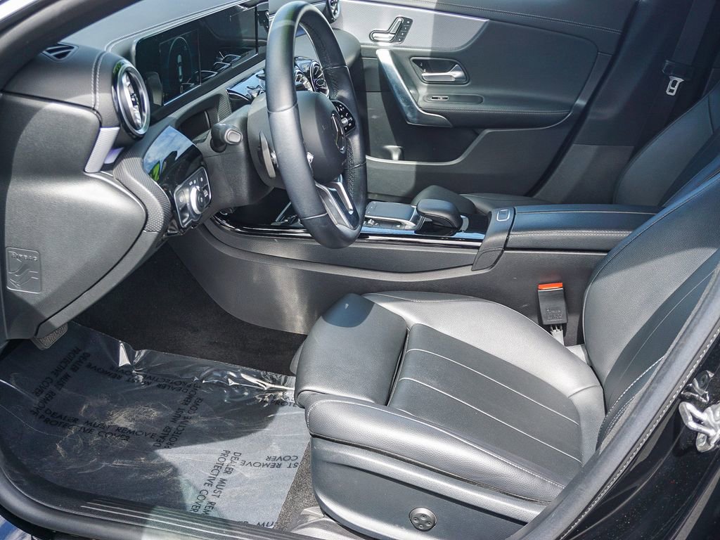 Used 2022 Mercedes-Benz CLA 250 image 18