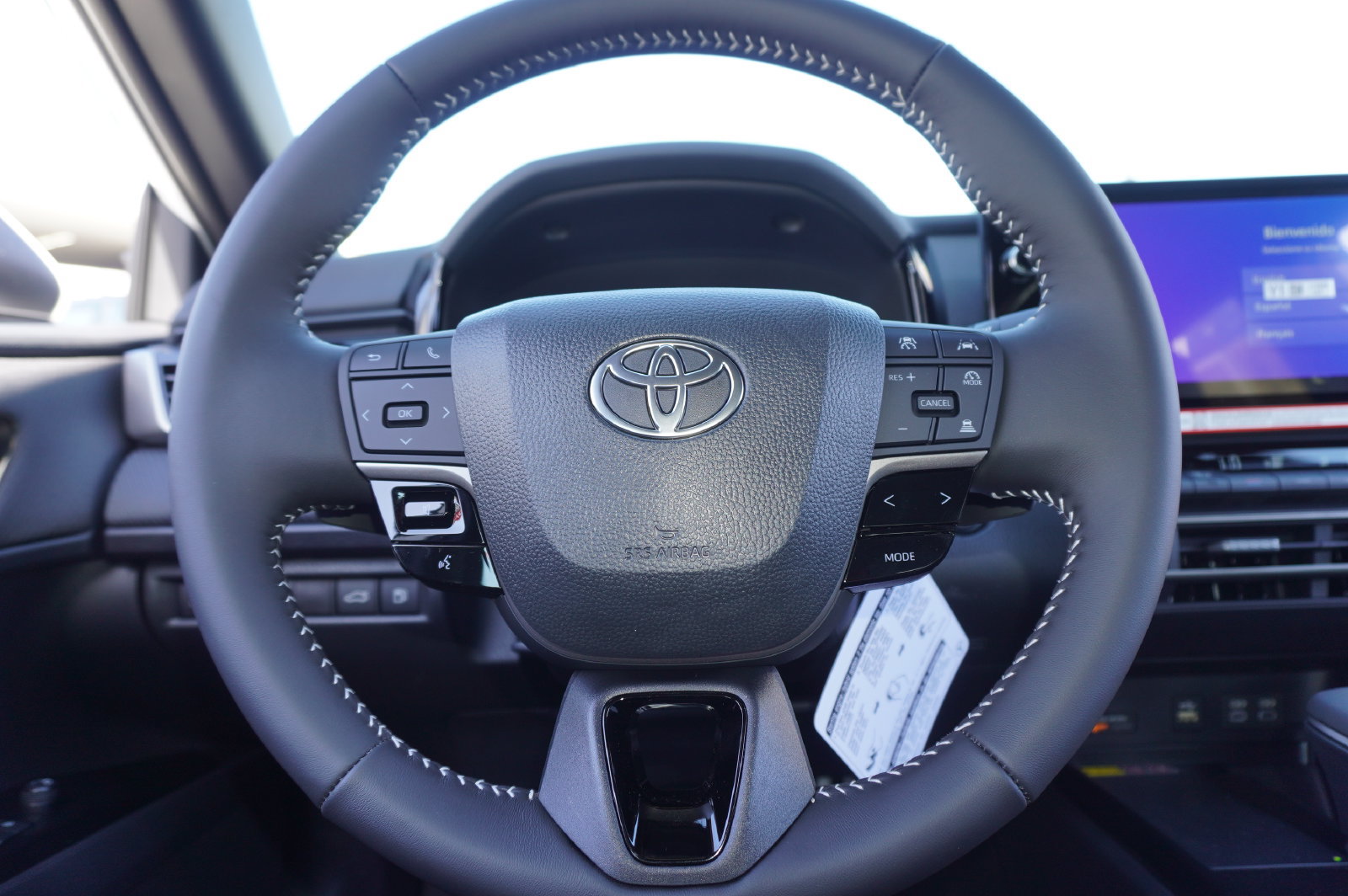 Used 2026 Toyota Camry SE w/ Multimedia Upgrade Package FWD image 18