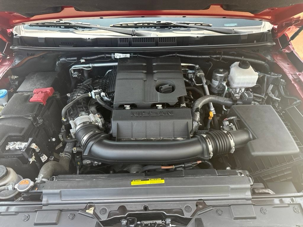 Used 2025 Nissan Frontier PRO-4X AWD/4WD image 29