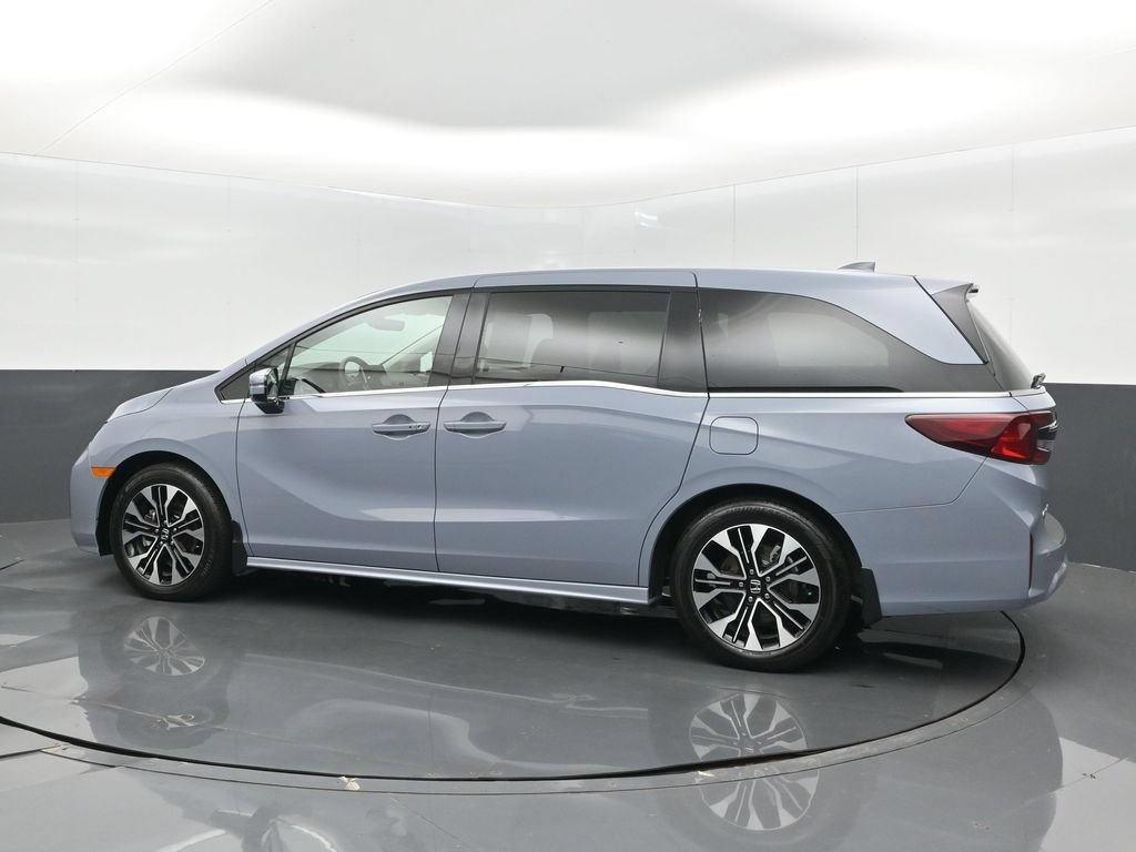 Used 2025 Honda Odyssey Elite image 4