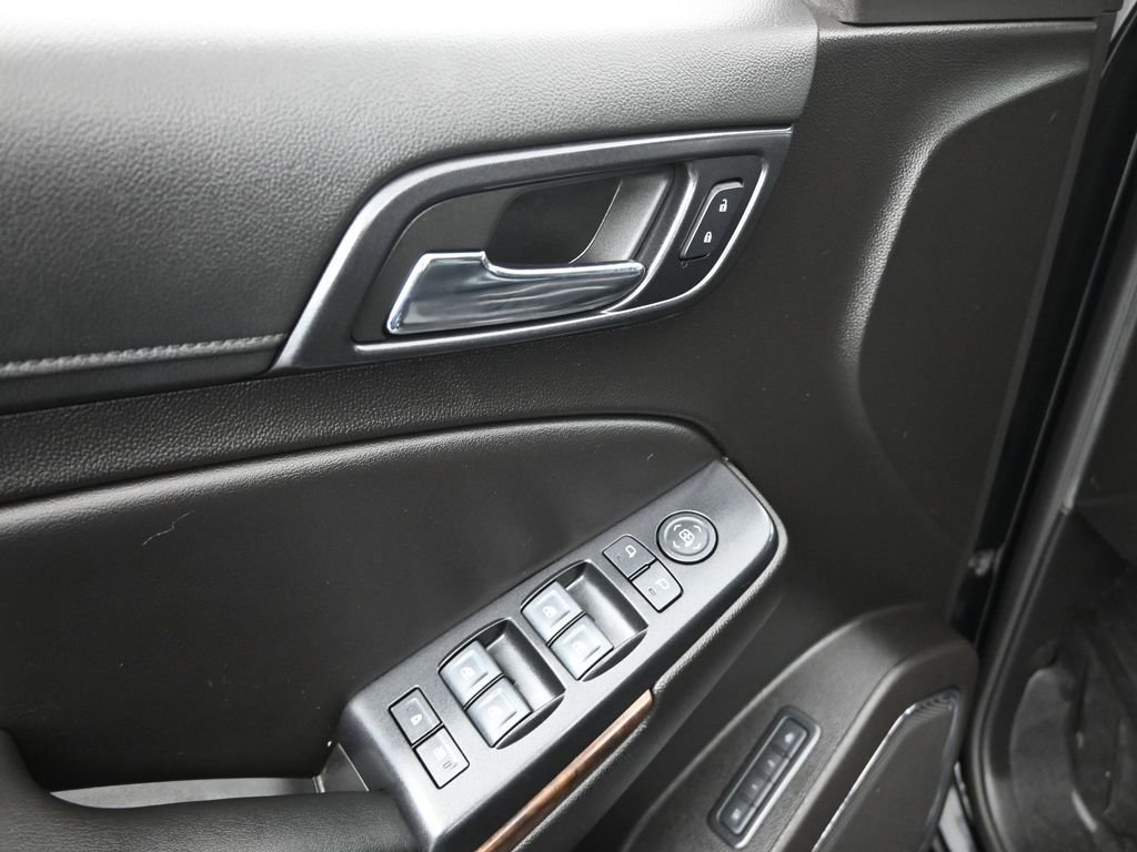 Used 2019 Chevrolet Tahoe LT image 11